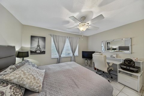 Casa en venta en Pompano Beach, Florida, 2 dormitorios, 128.39 m2 № 2317027 - foto 21