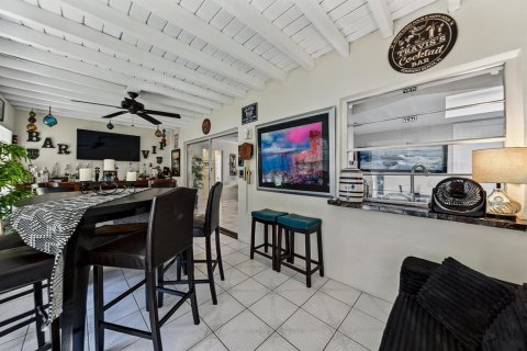 Casa en venta en Pompano Beach, Florida, 2 dormitorios, 128.39 m2 № 2317027 - foto 19