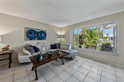 Casa en venta en Pompano Beach, Florida, 2 dormitorios, 128.39 m2 № 2317027 - foto 11