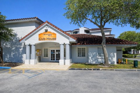 Copropriété à vendre à Miami, Floride: 3 chambres, 120.12 m2 № 1959007 - photo 22