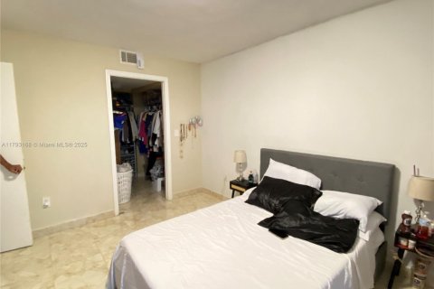 Condominio en venta en Miami, Florida, 3 dormitorios, 120.12 m2 № 1959007 - foto 16
