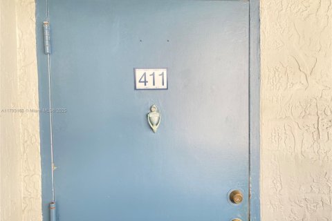 Condominio en venta en Miami, Florida, 3 dormitorios, 120.12 m2 № 1959007 - foto 4