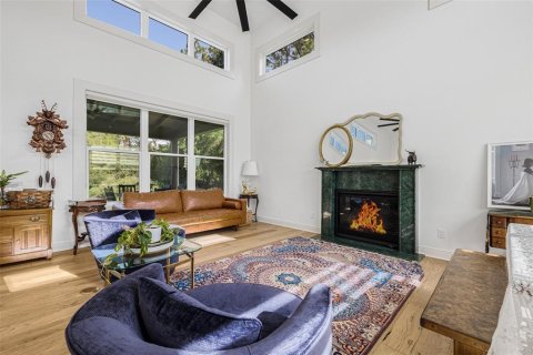 Villa ou maison à vendre à Wesley Chapel, Floride: 2 chambres, 181.62 m2 № 2298599 - photo 4
