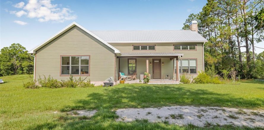 Villa ou maison à Wesley Chapel, Floride 2 chambres, 181.62 m2 № 2298599