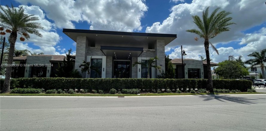 Condo à Doral, Floride, 2 chambres № 1736234