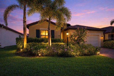 Villa ou maison à Bradenton, Floride 4 chambres, 188.96 m2 № 2149930