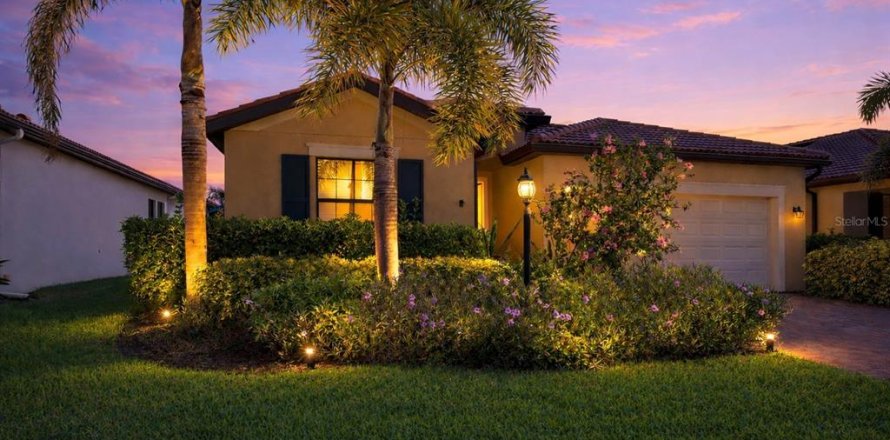 Villa ou maison à Bradenton, Floride 4 chambres, 188.96 m2 № 2149930