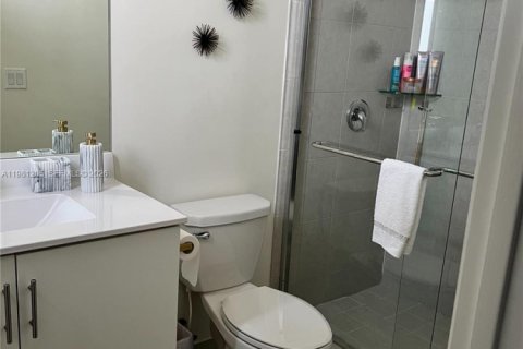 Снять в аренду таунхаус в Хайалиа, Флорида 3 спальни, 137.77м2, № 2080413 - фото 14