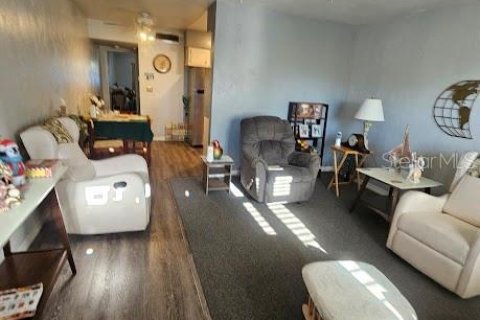 Купить кондоминиум в Сент-Питерсберг, Флорида 3 комнаты, 72.46м2, № 2232323 - фото 8