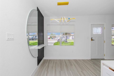Casa en venta en Orlando, Florida, 3 dormitorios, 126.44 m2 № 1915758 - foto 10