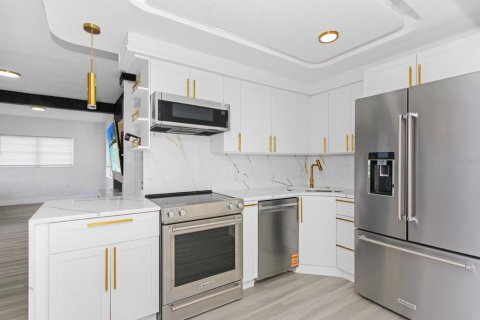 Casa en venta en Orlando, Florida, 3 dormitorios, 126.44 m2 № 1915758 - foto 21