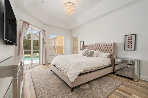 House in Land O' Lakes, Florida 4 bedrooms, 324.88 sq.m. № 1894221 - photo 20