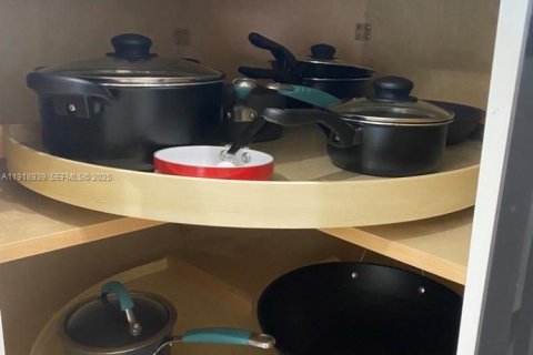 Villa ou maison à vendre à Sebring, Floride: 4 chambres № 1977338 - photo 12