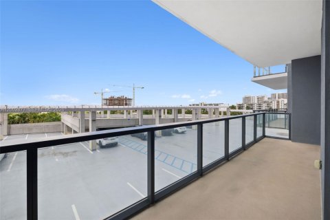 Снять в аренду квартиру в Халландейл-Бич, Флорида 1 спальня, 79.8м2, № 2066292 - фото 6