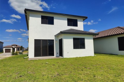 House in Ave Maria, Florida 3 bedrooms № 2019792 - photo 8