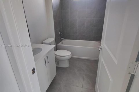 House in Ave Maria, Florida 3 bedrooms № 2019792 - photo 26