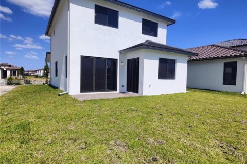 House in Ave Maria, Florida 3 bedrooms № 2019792 - photo 7