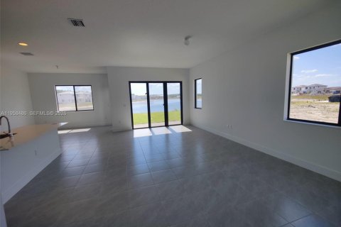 House in Ave Maria, Florida 3 bedrooms № 2019792 - photo 13