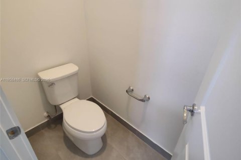 House in Ave Maria, Florida 3 bedrooms № 2019792 - photo 24