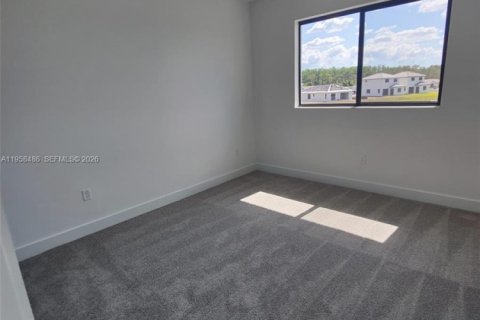 House in Ave Maria, Florida 3 bedrooms № 2019792 - photo 17