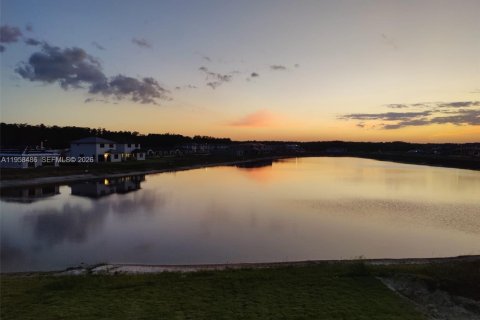 House in Ave Maria, Florida 3 bedrooms № 2019792 - photo 3