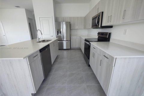 House in Ave Maria, Florida 3 bedrooms № 2019792 - photo 16