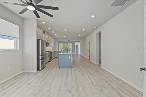 Villa ou maison à vendre à Apollo Beach, Floride: 3 chambres, 161.65 m2 № 2415207 - photo 6