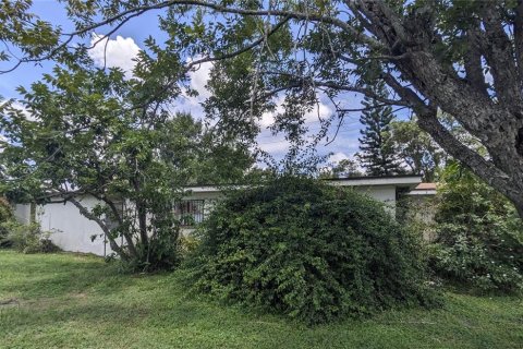 House in Orlando, Florida 4 bedrooms, 171.13 sq.m. № 1879605 - photo 3