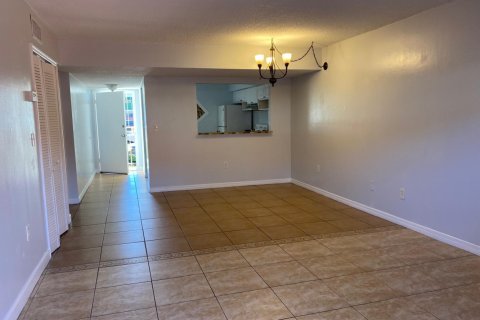 Copropriété à vendre à Miami, Floride: 1 chambre, 71.53 m2 № 2083754 - photo 5