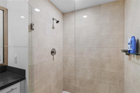 Снять в аренду кондоминиум в Майами, Флорида 3 спальни, 154.4м2, № 2008553 - фото 19