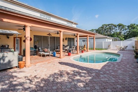 House in Tampa, Florida 5 bedrooms, 305.83 sq.m. № 1637254 - photo 13