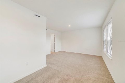 Townhouse in Oviedo, Florida 3 bedrooms, 170.57 sq.m. № 1406649 - photo 15