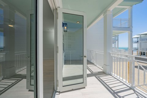 Townhouse in Islamorada, Village of Islands, Florida 3 bedrooms, 156.08 sq.m. № 1007437 - photo 1