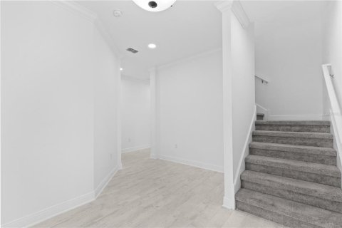 House in Wesley Chapel, Florida 5 bedrooms, 253.25 sq.m. № 2267541 - photo 6