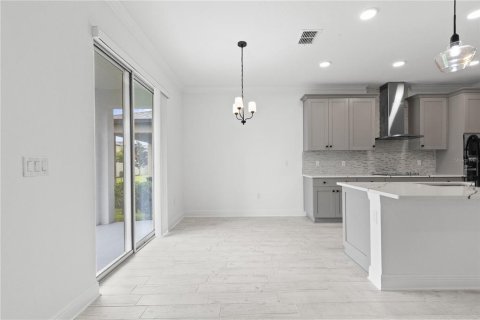 House in Wesley Chapel, Florida 5 bedrooms, 253.25 sq.m. № 2267541 - photo 16