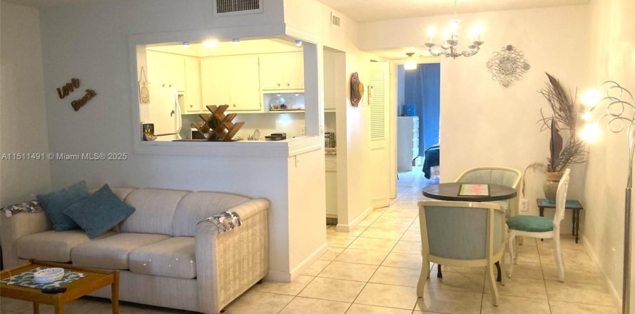Condo à Lauderdale Lakes, Floride, 1 chambre  № 1664812