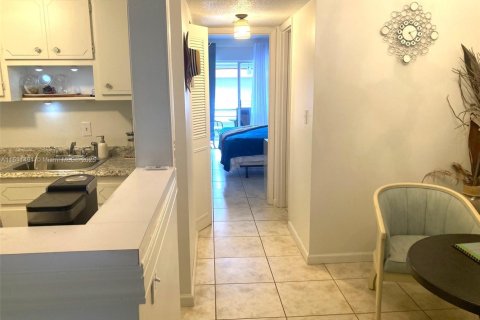 Copropriété à vendre à Lauderdale Lakes, Floride: 1 chambre, 61.5 m2 № 1664812 - photo 8