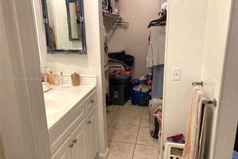 Copropriété à vendre à Lauderdale Lakes, Floride: 1 chambre, 61.5 m2 № 1664812 - photo 17