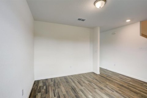 Villa ou maison à vendre à Port Charlotte, Floride: 4 chambres, 190.82 m2 № 1835489 - photo 9