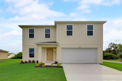 Villa ou maison à vendre à Port Charlotte, Floride: 4 chambres, 190.82 m2 № 1835489 - photo 1