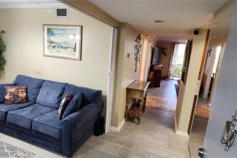 Copropriété à vendre à Punta Gorda, Floride: 2 chambres, 96.34 m2 № 2148464 - photo 6