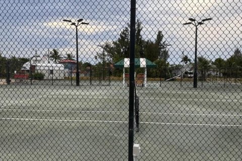 Copropriété à vendre à Punta Gorda, Floride: 2 chambres, 96.34 m2 № 2148464 - photo 23