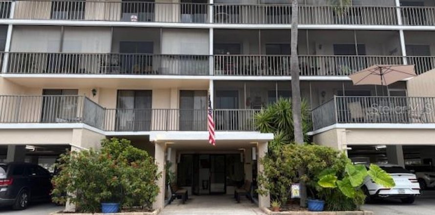 Condo à Punta Gorda, Floride, 2 chambres  № 2148464