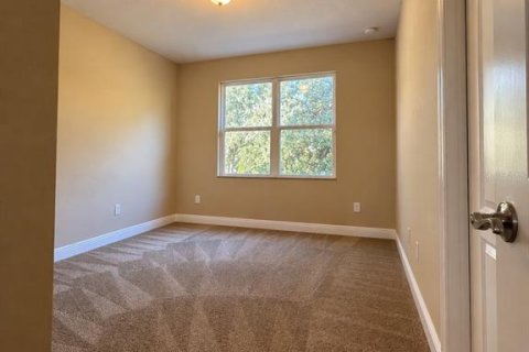 Touwnhouse à louer à Orlando, Floride: 4 chambres, 198.44 m2 № 2425734 - photo 18