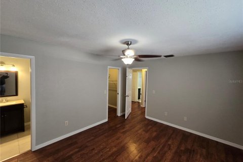 Condominio en venta en Winter Garden, Florida, 2 dormitorios, 86.4 m2 № 1515259 - foto 15
