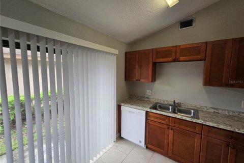 Condominio en venta en Winter Garden, Florida, 2 dormitorios, 86.4 m2 № 1515259 - foto 9