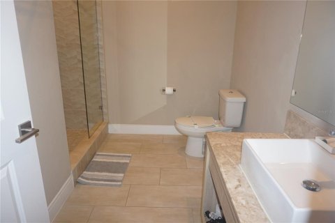 Touwnhouse à vendre à Kissimmee, Floride: 4 chambres, 218.88 m2 № 2109191 - photo 26