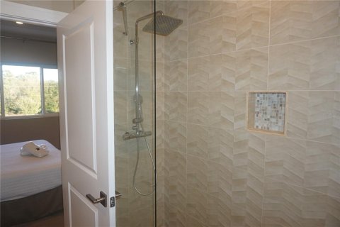 Touwnhouse à vendre à Kissimmee, Floride: 4 chambres, 218.88 m2 № 2109191 - photo 22