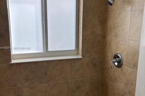 Снять в аренду кондоминиум в Корал-Спрингс, Флорида 2 спальни, 87.05м2, № 1976517 - фото 6