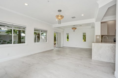 Adosado en venta en Fort Lauderdale, Florida, 4 dormitorios, 257.53 m2 № 2274484 - foto 21